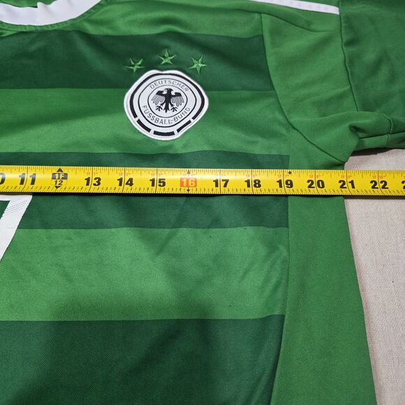 P-Soccer Germany 2012 Away Soccer Futbol Jersey Men’s Large #7 Schweinsteiger - Picture 9 of 10